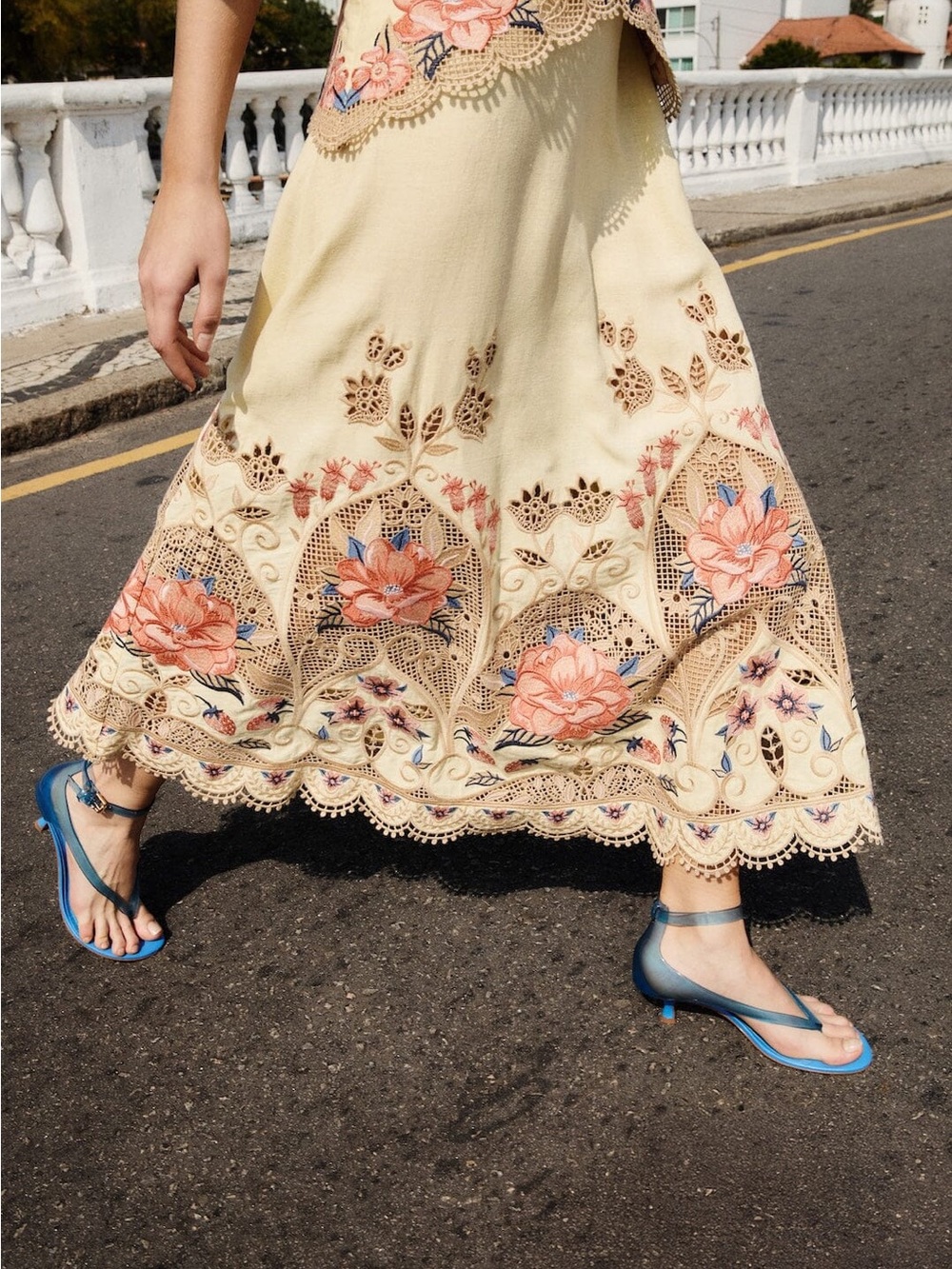 FARM RIO Butter Yellow Embroidered Midi Dress - Picture 2 of 5